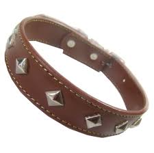 brown-leather-dog-collar-with-silver-stud